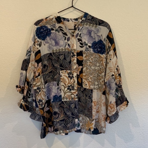 Johnny Was Leo Patchwork Silk Button Down Boho Top - Picture 4 of 7